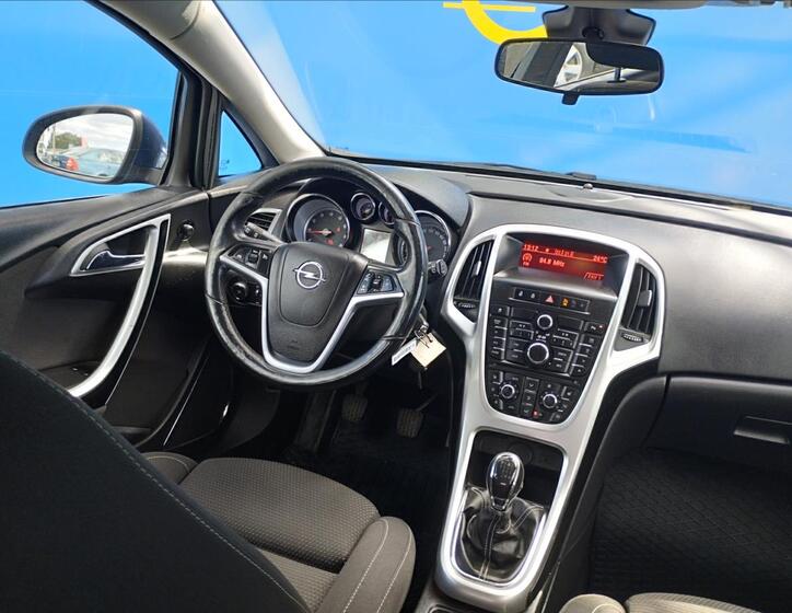 Opel Astra 7