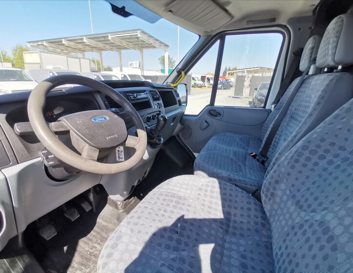 Ford Transit 6