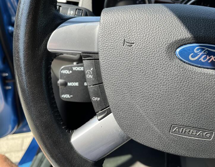 Ford C-MAX 23