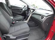 Hyundai i30 41