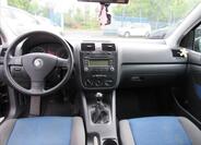 Volkswagen Golf 11