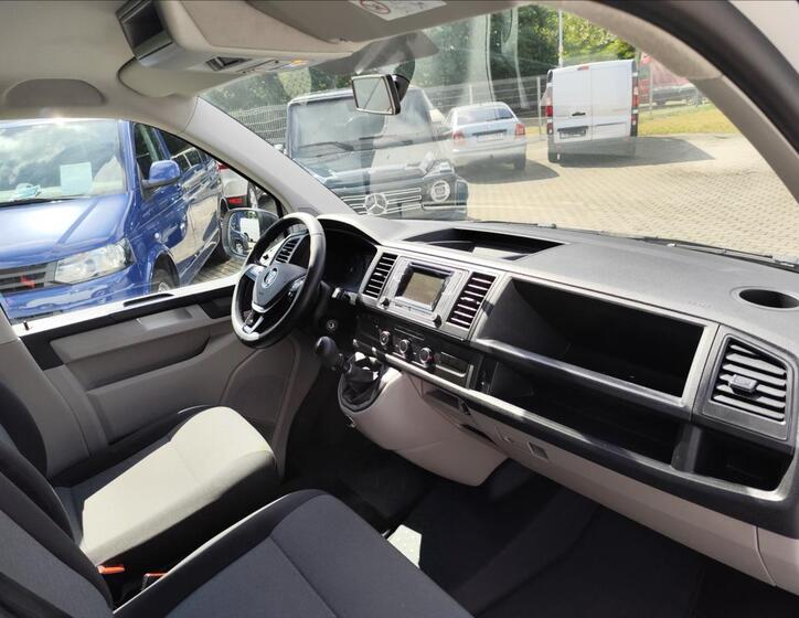 Volkswagen Transporter 29