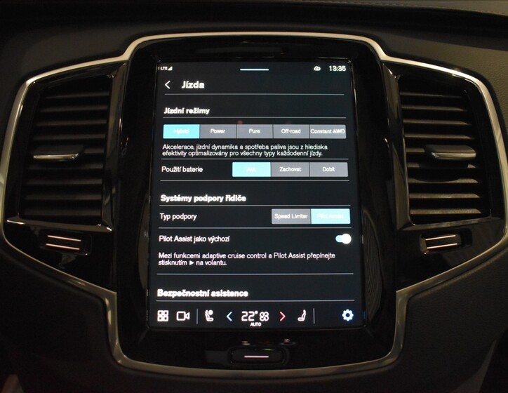 Volvo XC90 21
