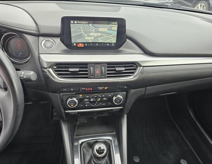 Mazda 6 18
