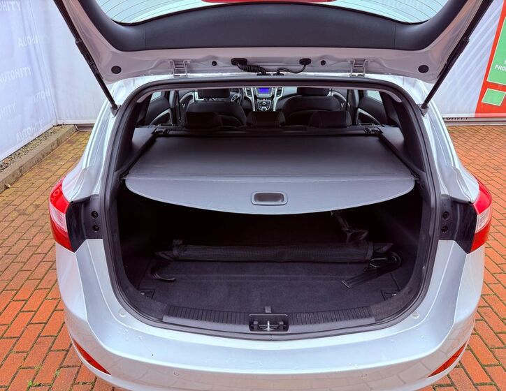 Hyundai i30 9