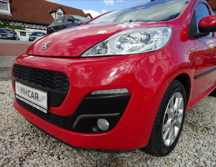 Peugeot 107 12