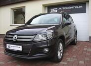Volkswagen Tiguan 1