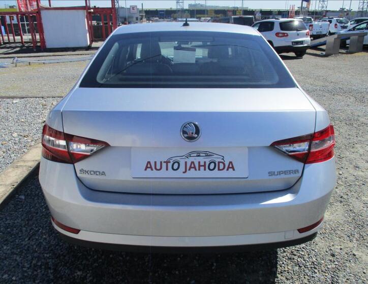 Škoda Superb 7