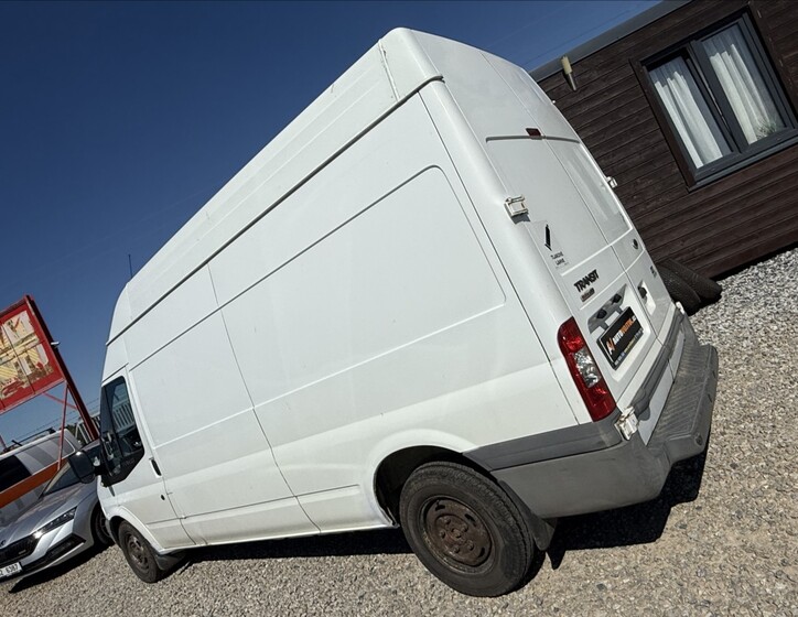Ford Transit 7