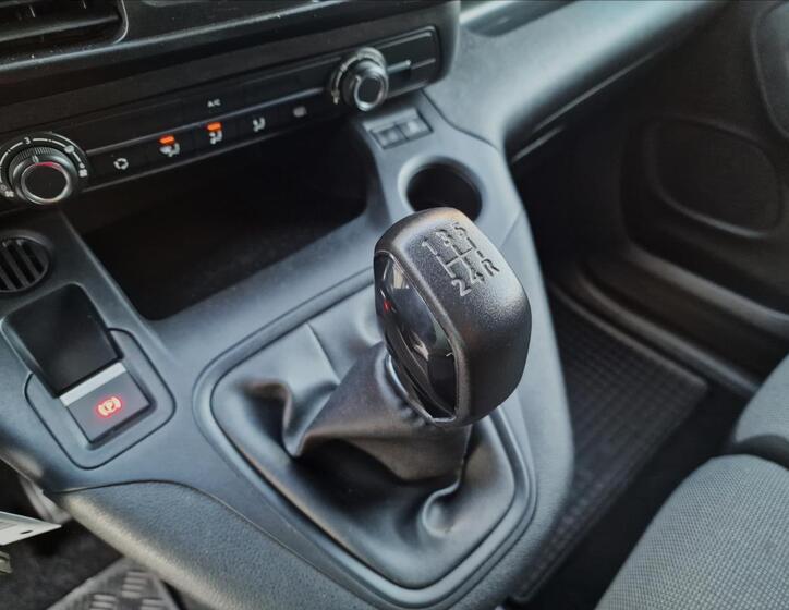 Opel Combo 34