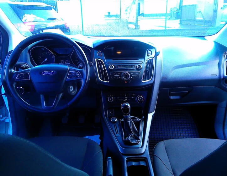 Ford Focus 12