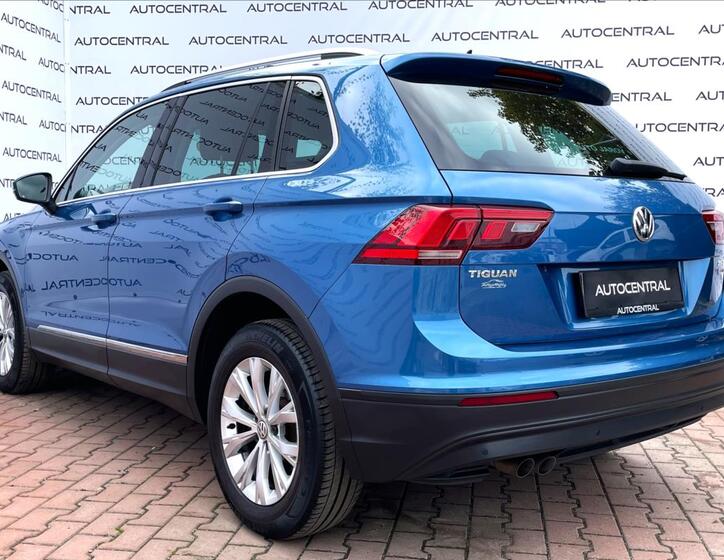 Volkswagen Tiguan 6