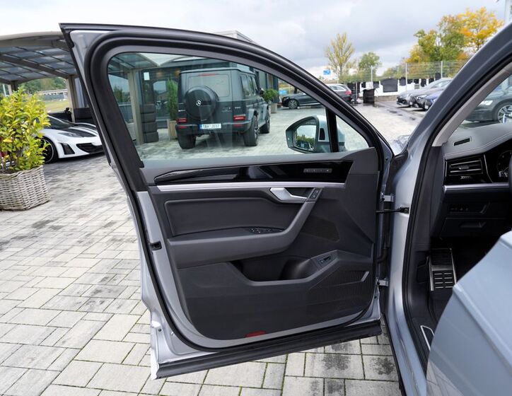 Volkswagen Touareg 21
