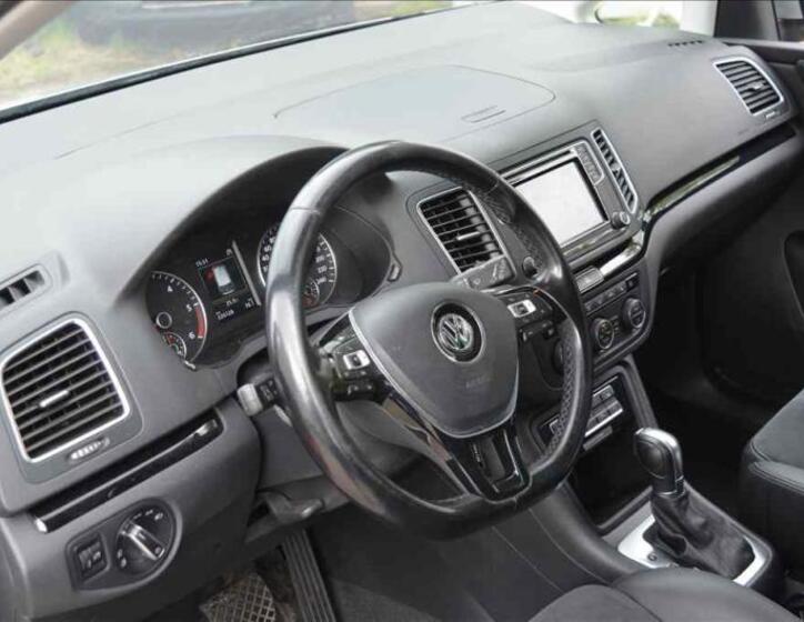 Volkswagen Sharan 12