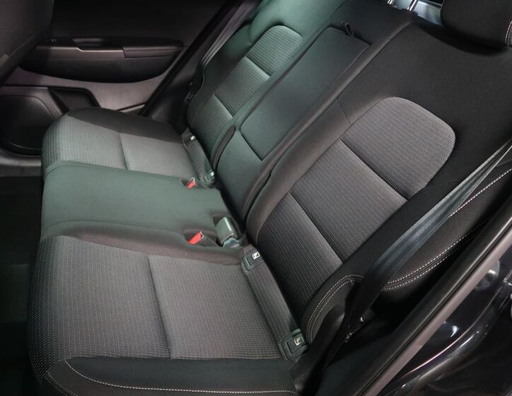 KIA Sportage 10