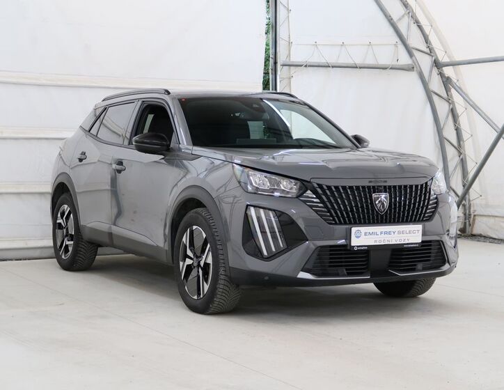 Peugeot 2008 4