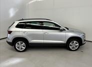 Škoda Karoq 3