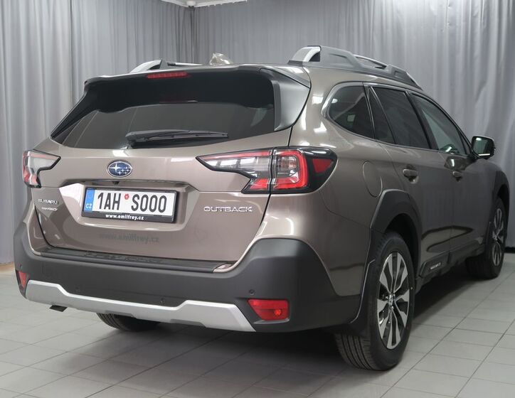 Subaru Outback 5