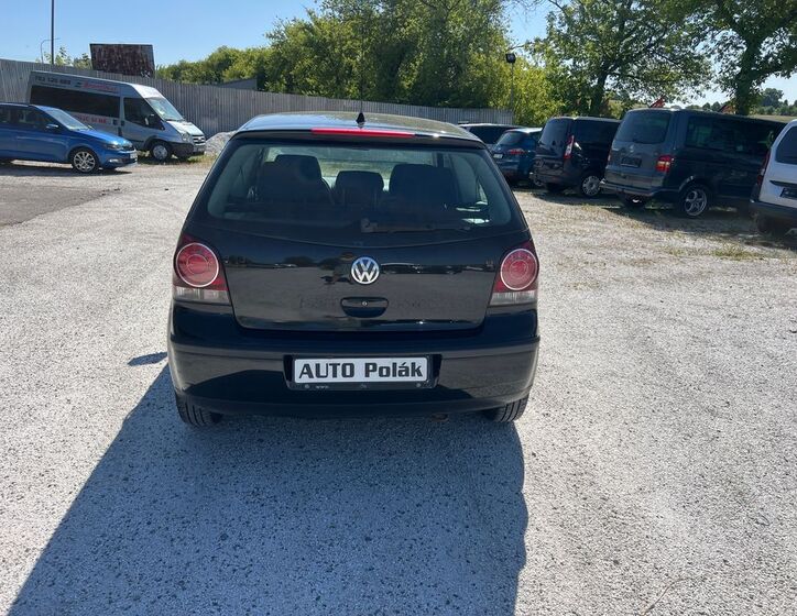 Volkswagen Polo 11