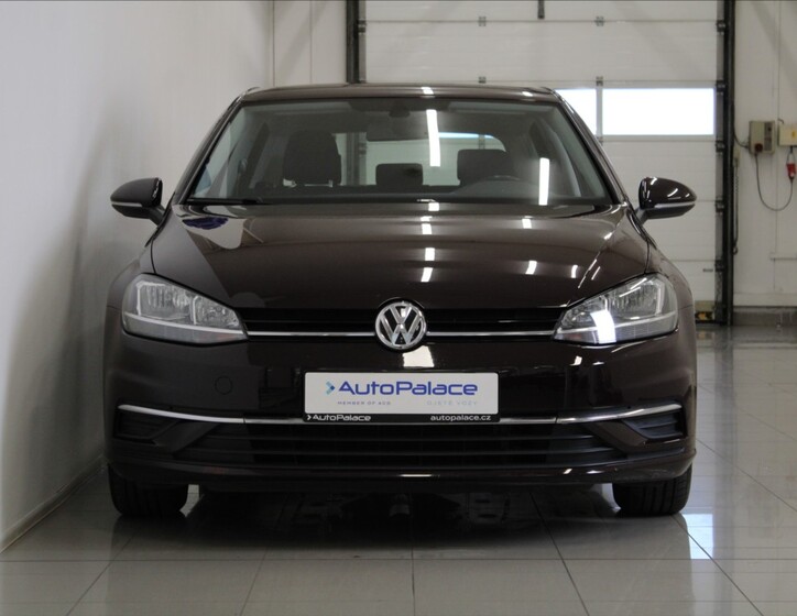Volkswagen Golf 2