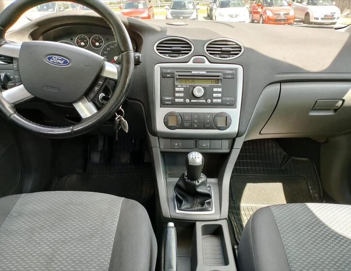 Ford Focus 12