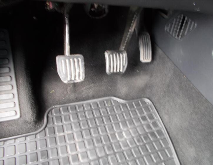 Ford Galaxy 21
