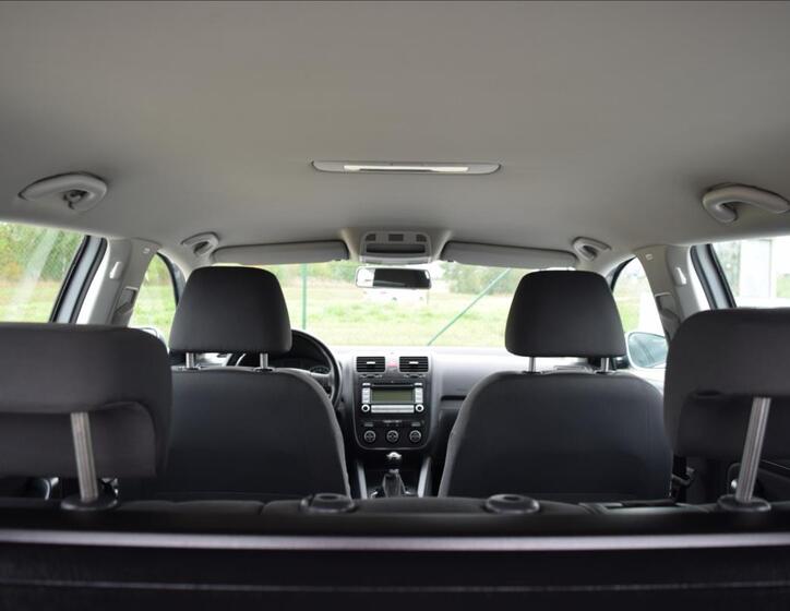 Volkswagen Golf 27
