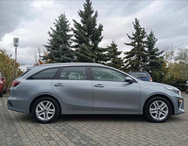 KIA Ceed 12