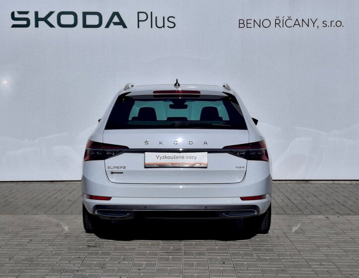 Škoda Superb 20