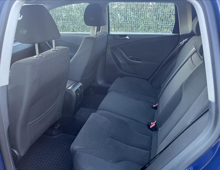 Volkswagen Passat 12