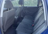 Volkswagen Passat 12