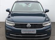 Volkswagen Tiguan 4