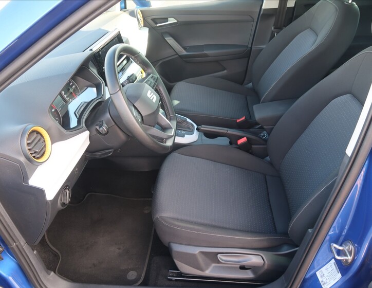 Seat Arona 11