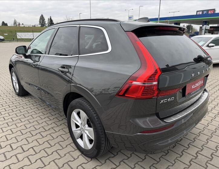 Volvo XC60 4