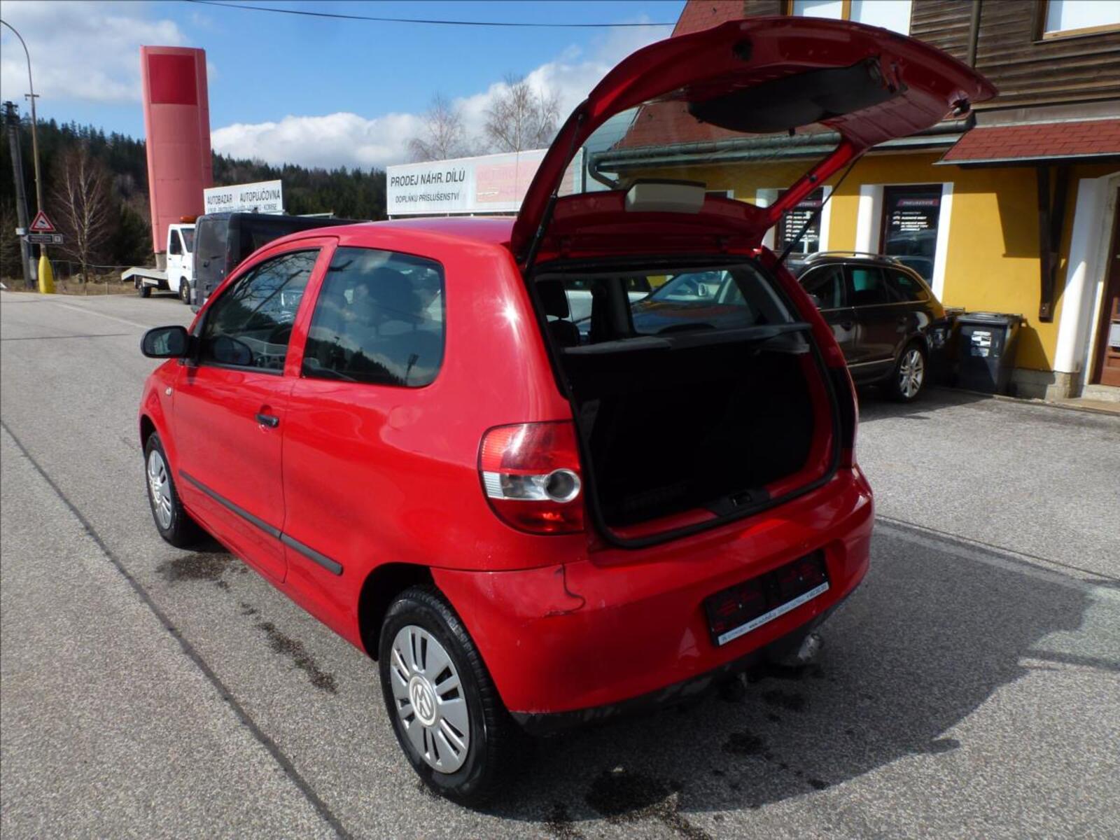 Volkswagen Fox 18