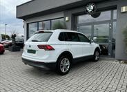 Volkswagen Tiguan 6