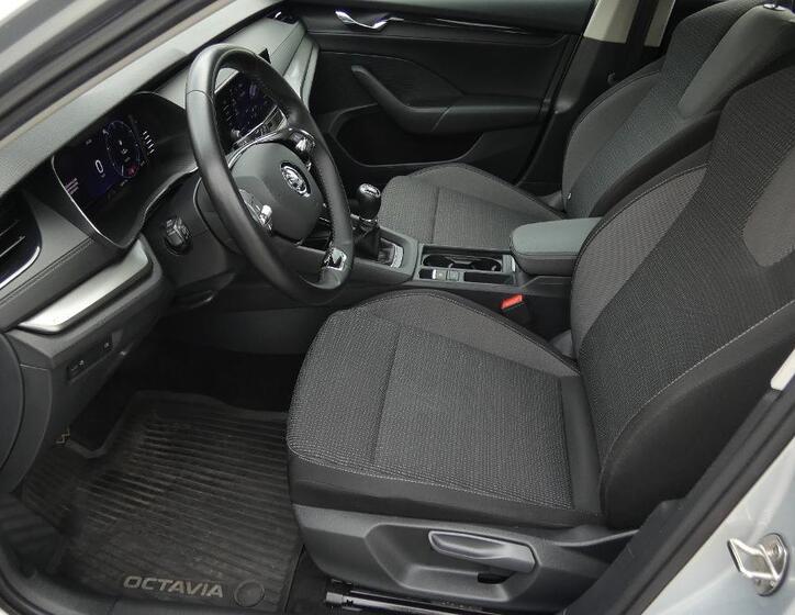 Škoda Octavia 17