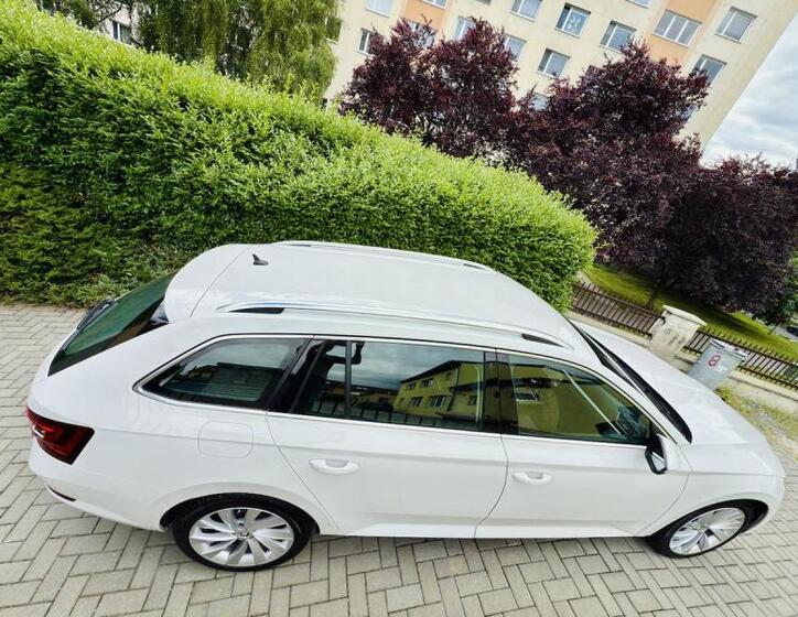 Škoda Superb 16