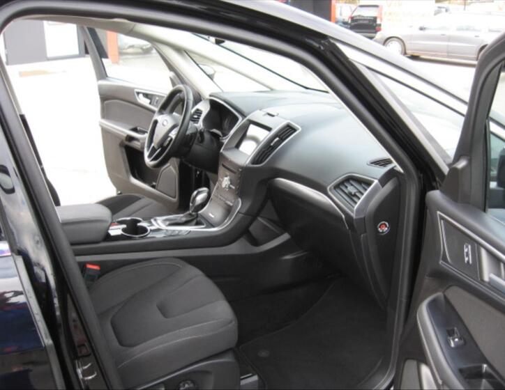Ford S-MAX 9