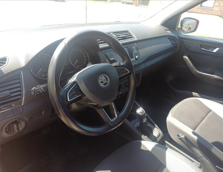 Škoda Fabia 10