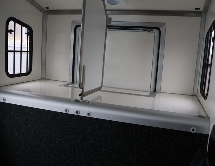 Renault Master 17