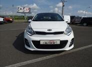 KIA Rio 8