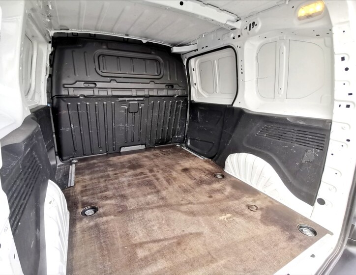 Toyota ProAce City 14
