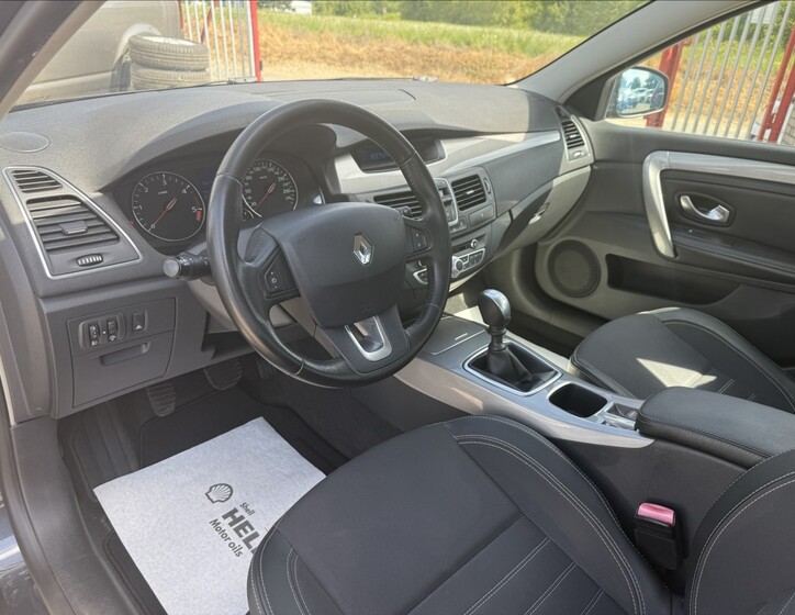Renault Laguna 10