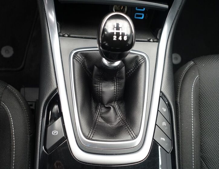 Ford S-MAX 17