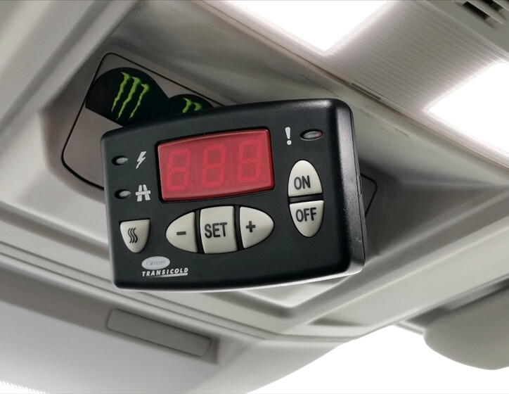 Volkswagen Crafter 12