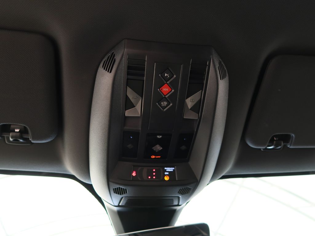 DS Automobiles DS7 Crossback