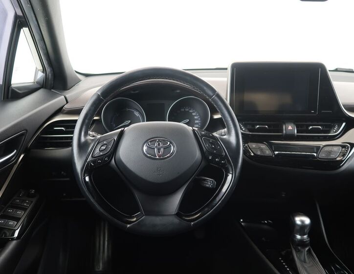 Toyota C-HR 15