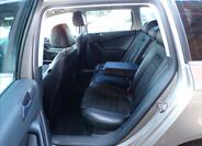 Volkswagen Passat 18