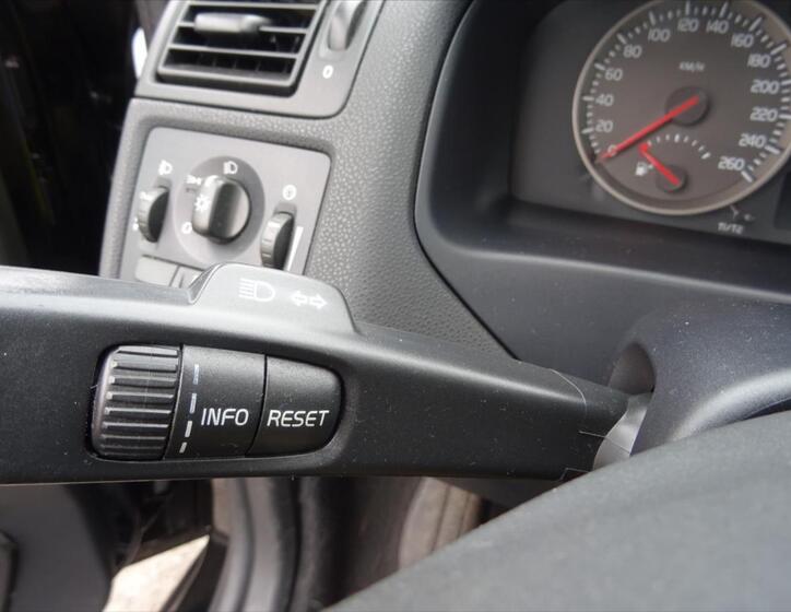 Volvo C30 20